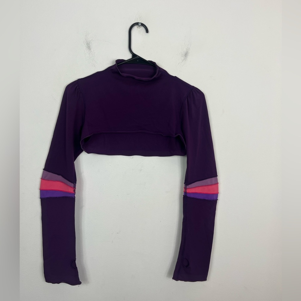 Lululemon Purple Long Sleeve Cropped Top Sz 6